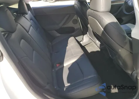 2024 Tesla Model Y from USA, damaged, VIN 7SAYGDEE5RF200643